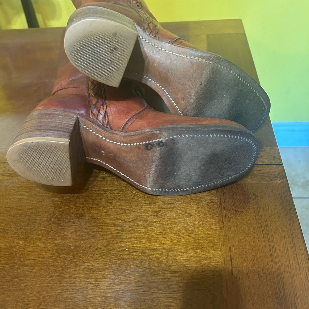 ❌SOLD❌Vintage Women's Frye Campus Boots Braided Leather Detail Size 7 B Made USA - Picture 11 of 11